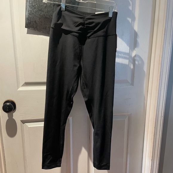 Victoria's Secret Pants - Victoria Secret On Point Black Leggings Medium NWT
